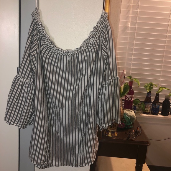 ⚡️PINK ROSE Off the Shoulder Top Strapless Flare Sleeve Striped Blouse | Large - Picture 2 of 3